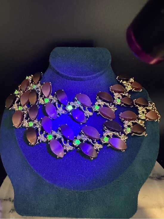 Jewelry - Mid Century Thermoset Uranium Glass Rhinestones Necklace & Bracelet